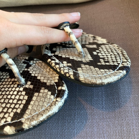 Tory Burch Miller Snakeskin Sandals 9.5 - Picture 4 of 9
